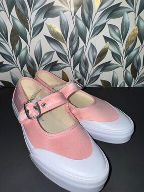 Vans Pink Mary Jane Platform Sneakers with Silver Buckle